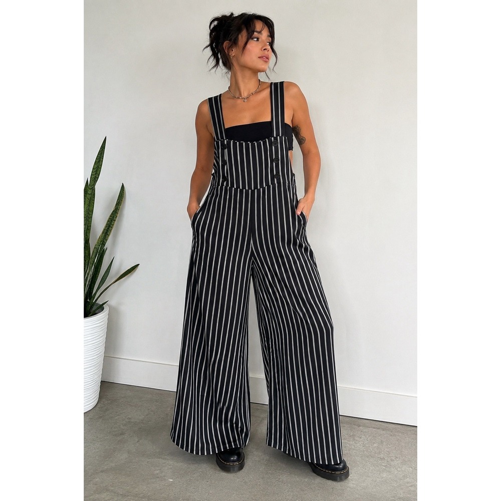 Vintage VAMP Black White Striped Wide Leg Overall Jumpsuit USA Women's 1X Goth